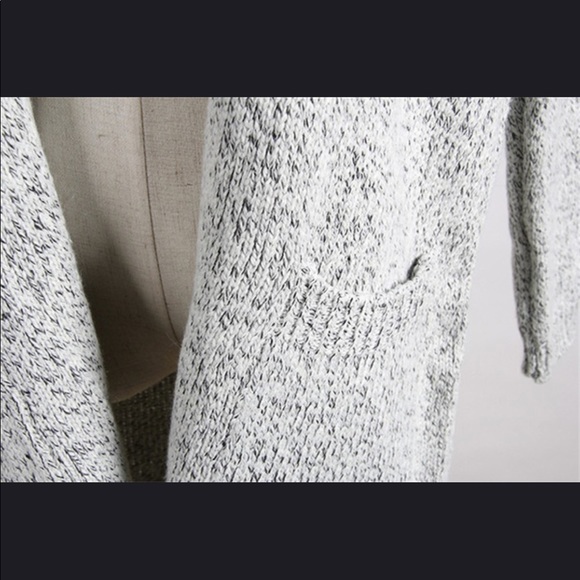 NWT Cardigan 🎀 1 remaining. Runs slightly small - Picture 6 of 8